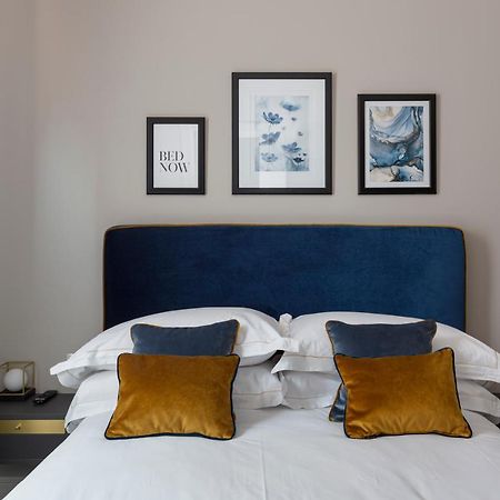 Santarella Guest House Milan Bagian luar foto