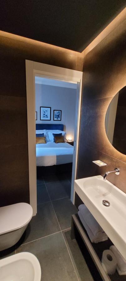 Santarella Guest House Milan Bagian luar foto